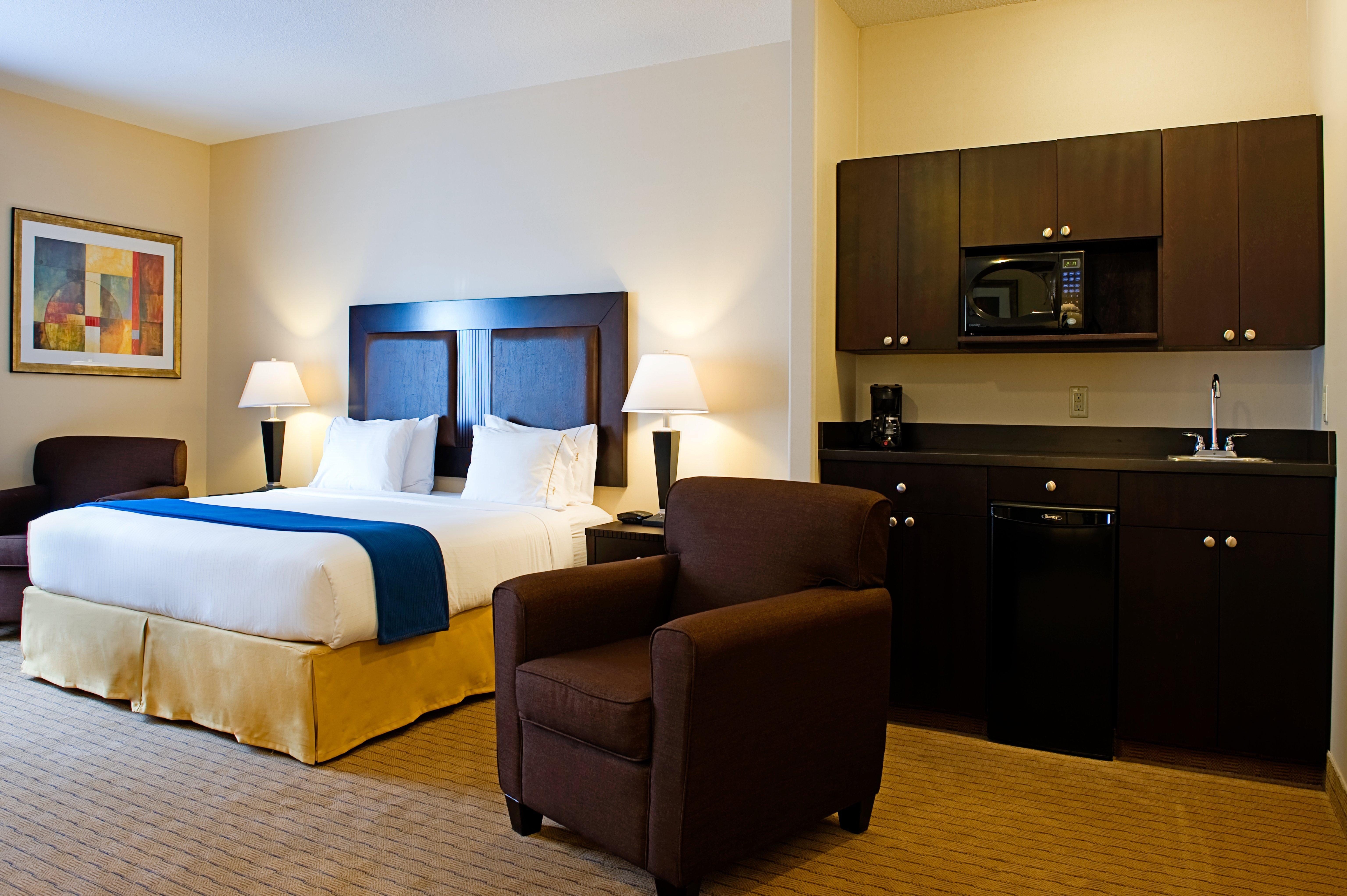 Holiday Inn Express & Suites-Regina-South, An Ihg Hotel Esterno foto